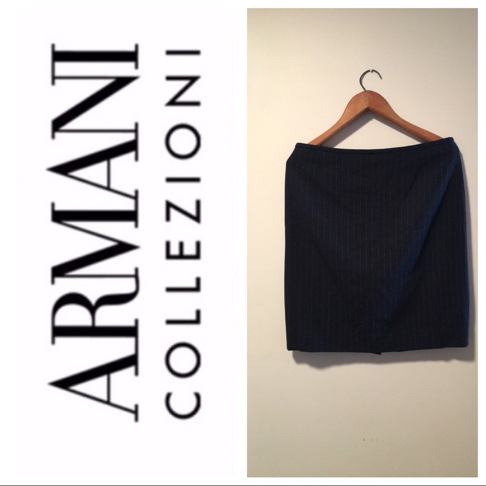 Armani Collezioni! Wool blend Lined navy skirt- 10